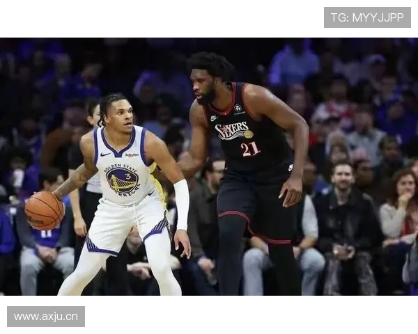 以英雄识英雄安东尼赛后拥抱埃奇库姆与马克西彰显篮球传承精神